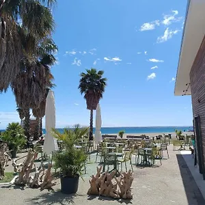 Lamberti - 150 M From The Sea - Just Renewed - Wifi Appartement